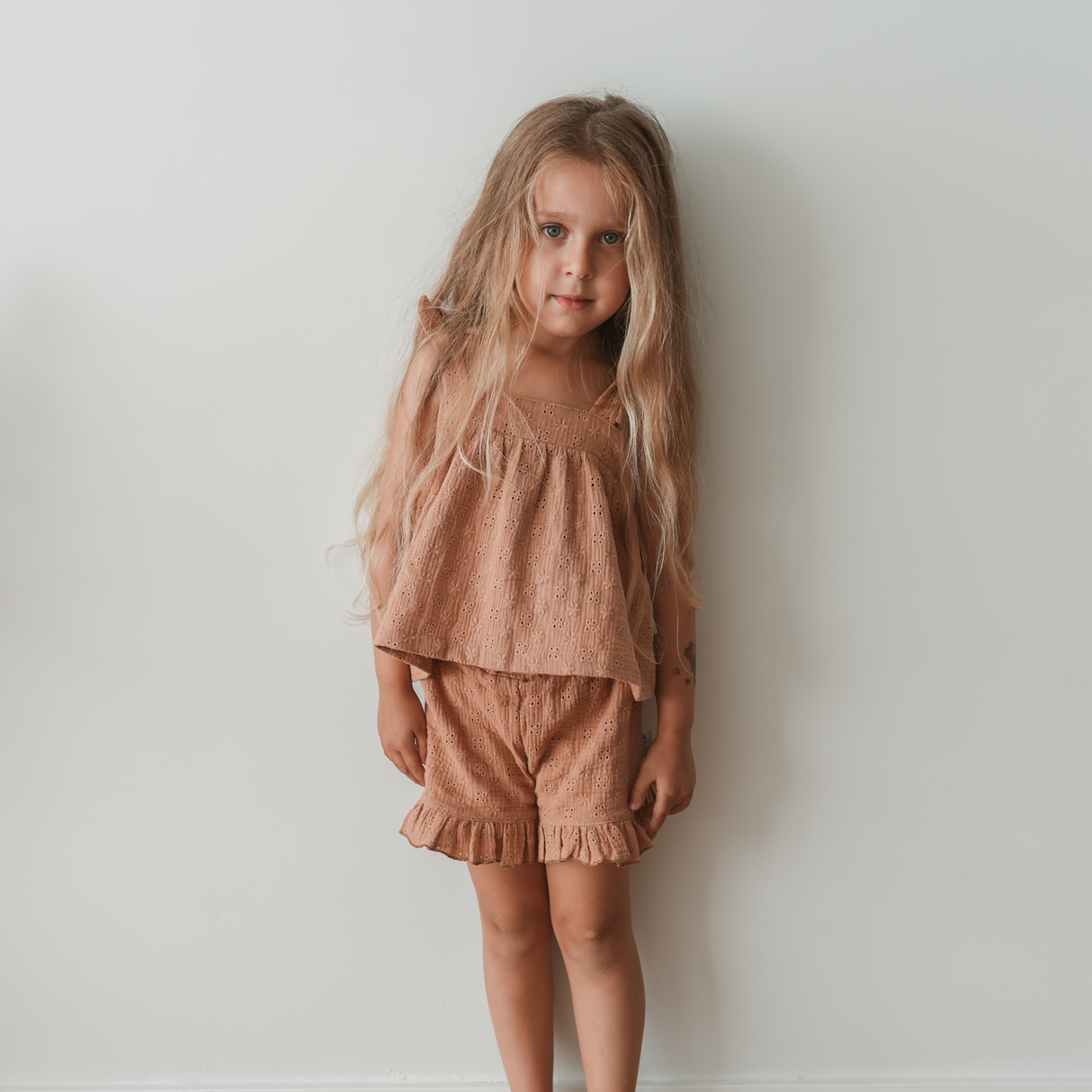 Short Embroidery - Peach