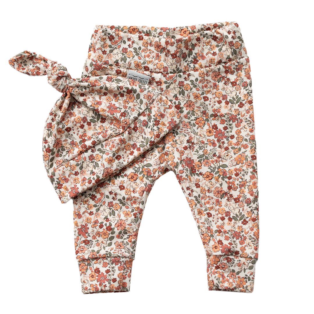 Newborn Muts + Broek - Millefleurs
